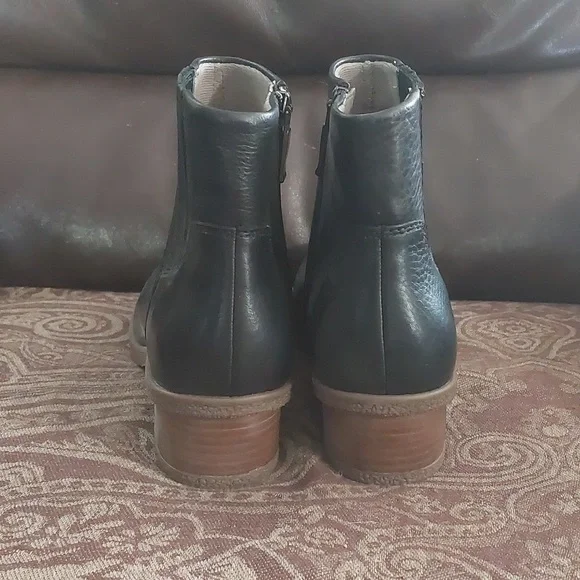 Dansko Black Leather Ankle Booties - Picture 4 of 7